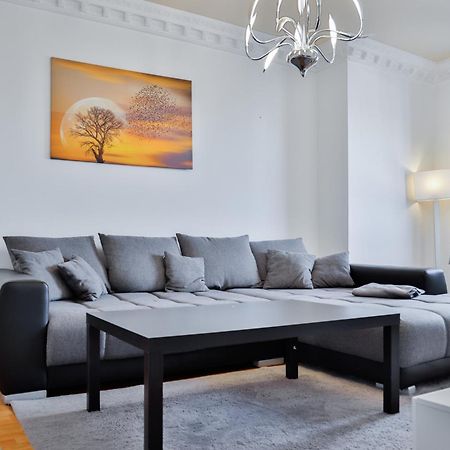 Exklusives Apartment Im Historischen Wohnhaus Mit Kamin, Bad & Viel Platz Bremerhaven Ngoại thất bức ảnh