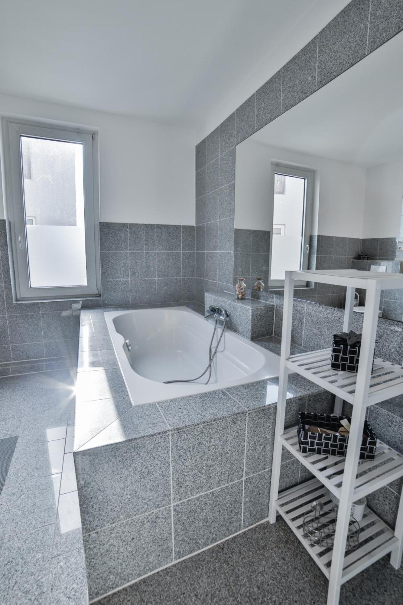 Exklusives Apartment Im Historischen Wohnhaus Mit Kamin, Bad & Viel Platz Bremerhaven Ngoại thất bức ảnh